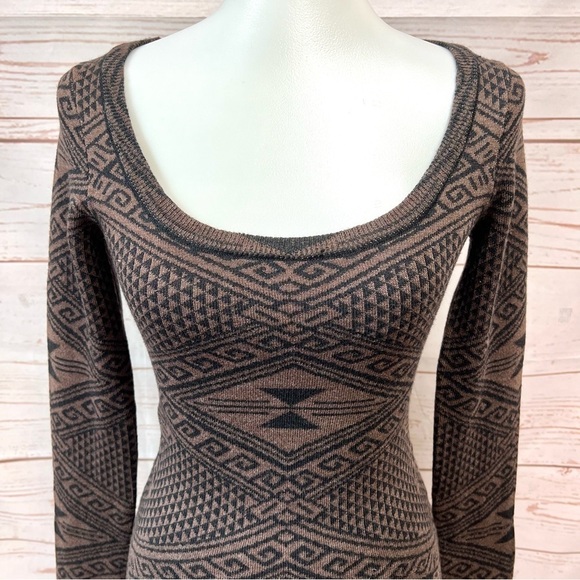 Rachel Pally Long Sleeve Mini Sweater Bodycon Dress in Brown Intarsia - Picture 3 of 7